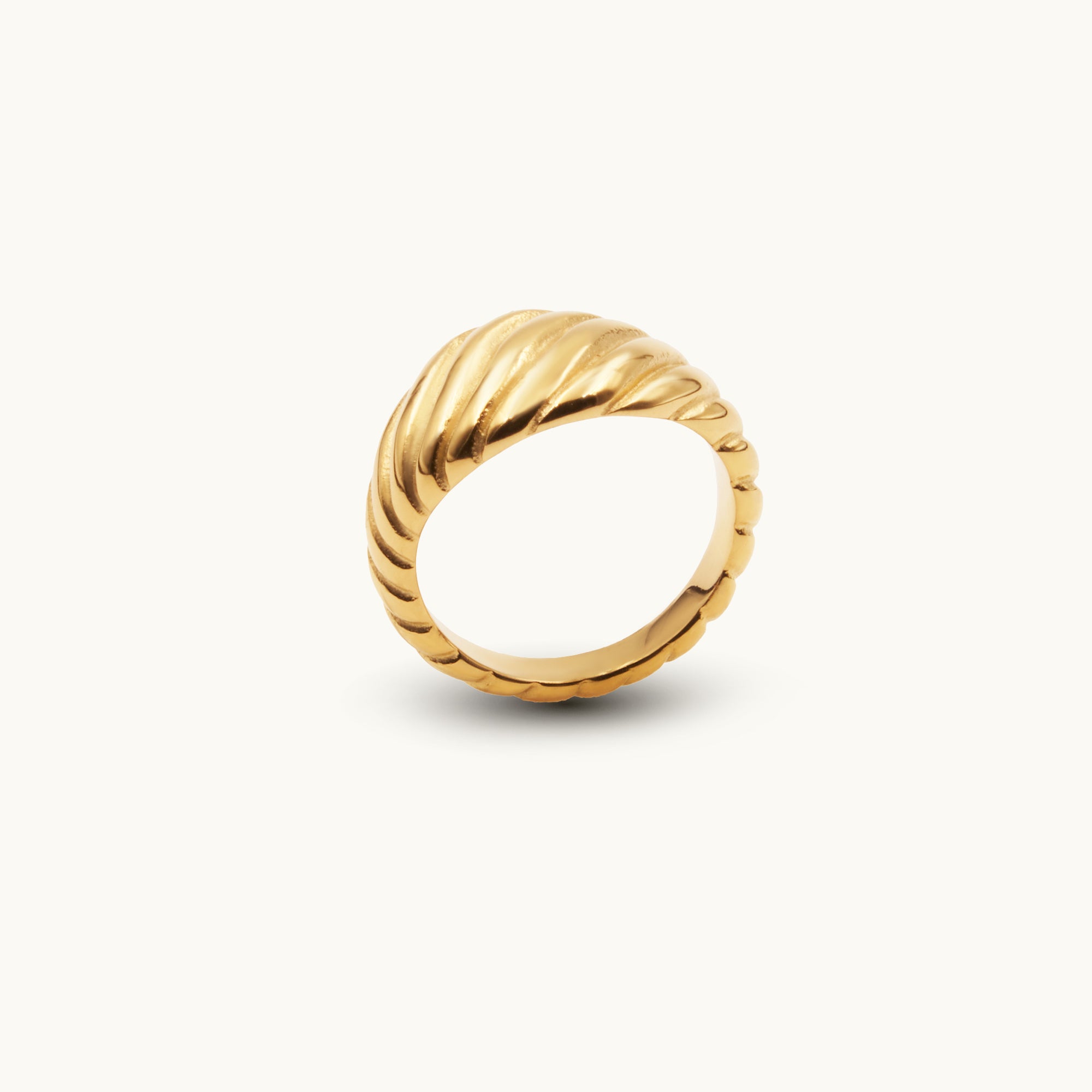 TWISTED SIGNET RING