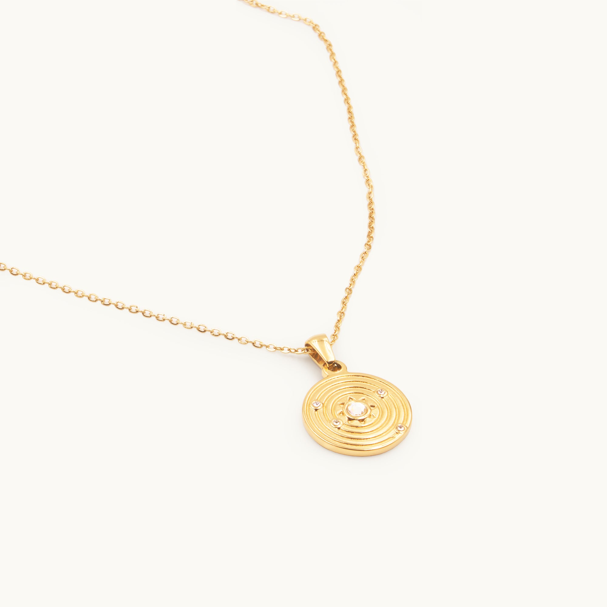 Star ⭐️ Round Necklace 18k Plated Stainless Steel Collection