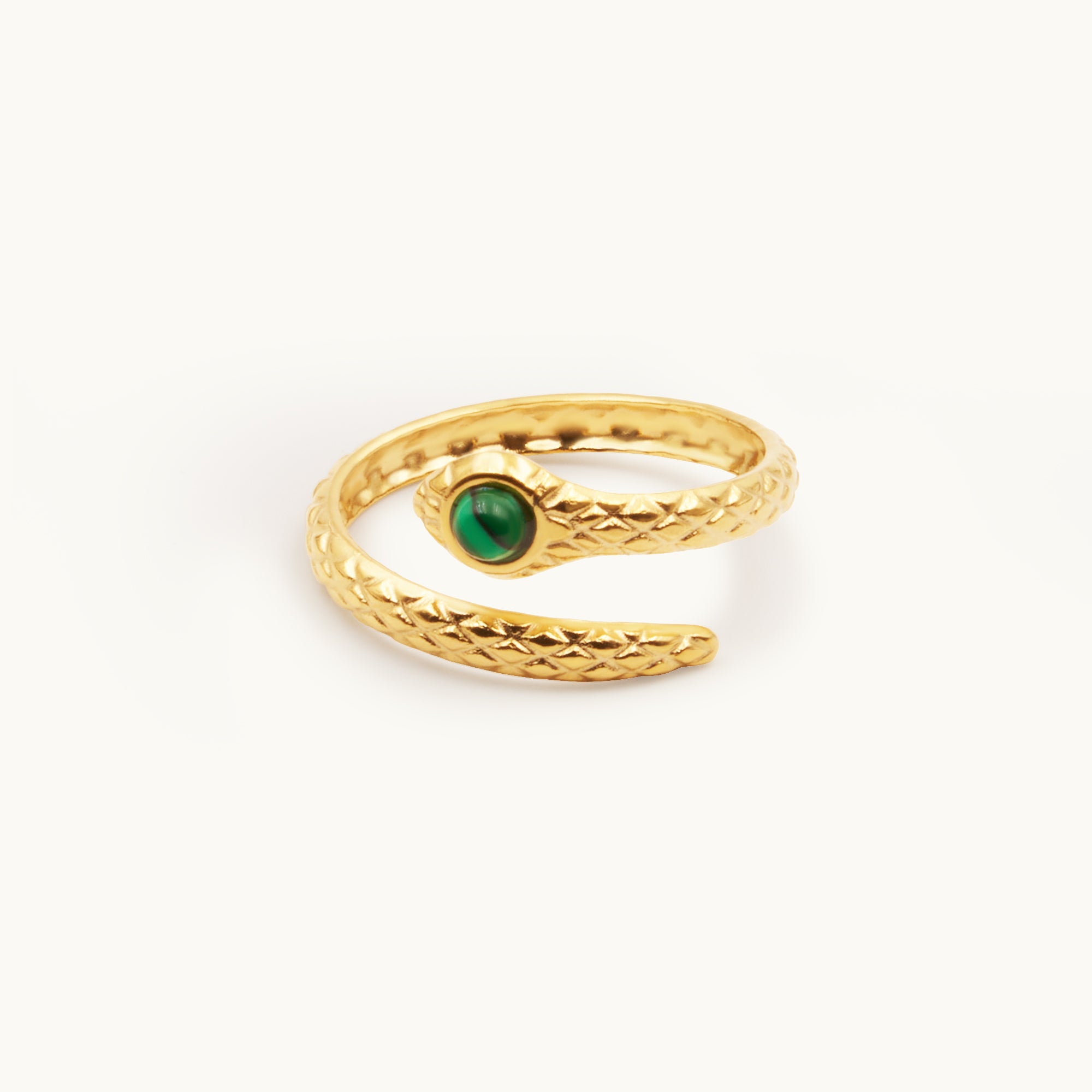 EMERALD GREEN STONE COBRA RING