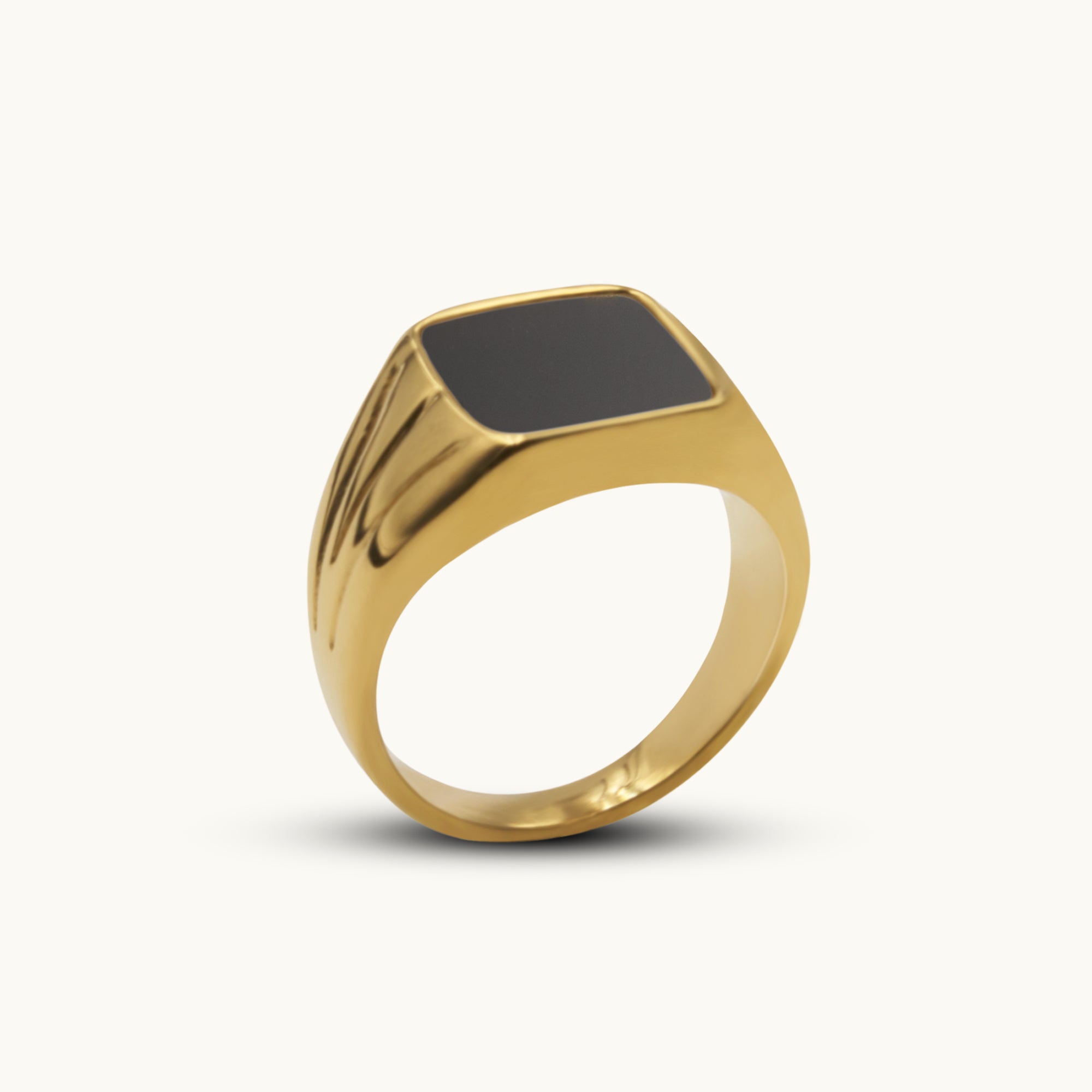 LUCY WILLIAMS SQUARE SIGNET RING，BLACK