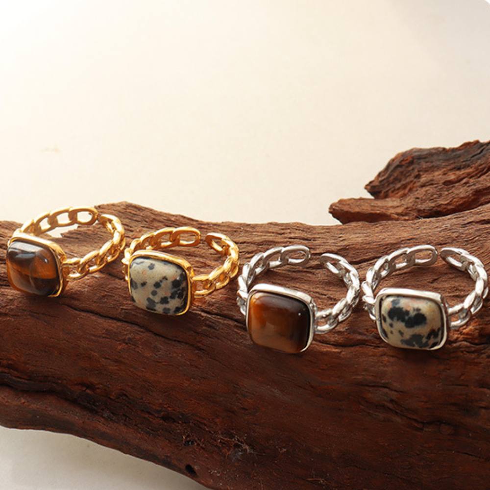 VINTAGE NATURAL TIGER'S EYE STONE SET GEOMETRIC OPENING RING